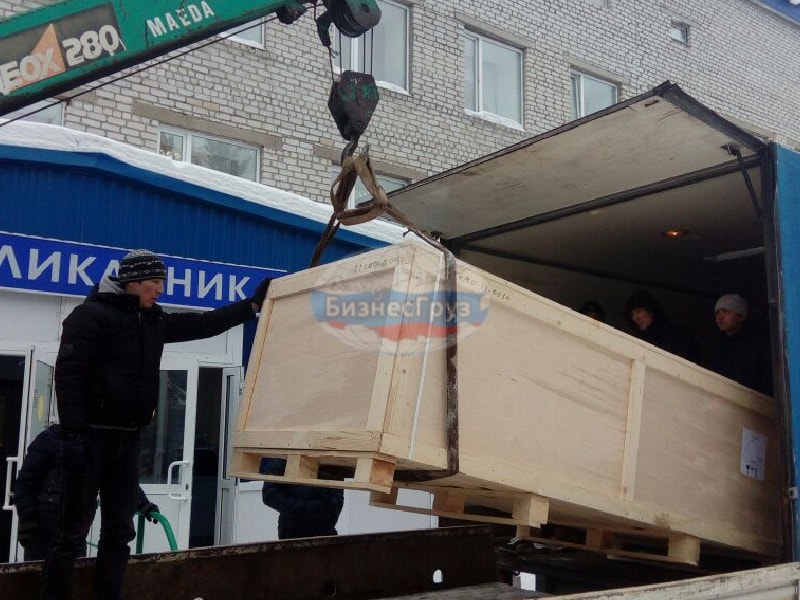 Разгрузка перемещение мед. оборудования в Крыму